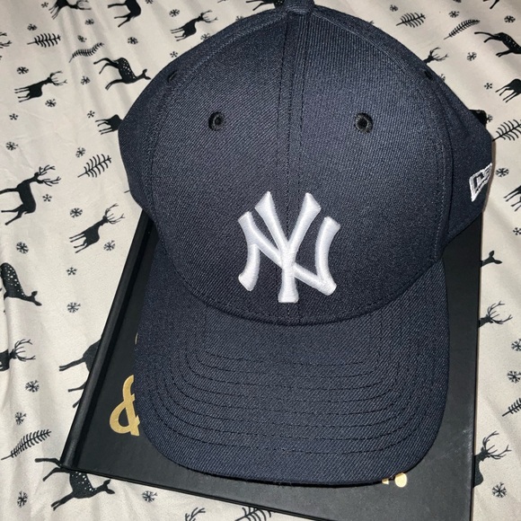 York Yankees New Era Navy Blue MLB, Classic stretch Cap with White Logo - Picture 1 of 8